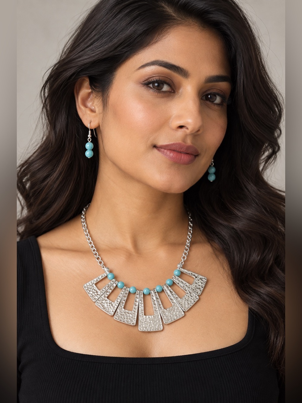 Silver Tone Turquoise-Color Hammered Fan Necklace & Earring Set Boho Chic